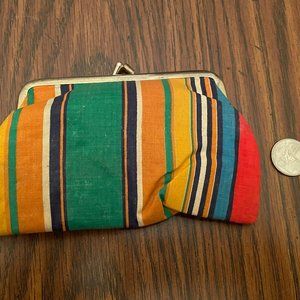 VINTAGE! MULTI-COLORED CHANGE PURSE